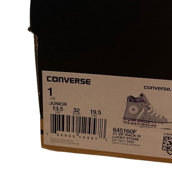 Converse Girls High Top Sneakers | Size 1 Kids | Lucky Stone | Worn Once - Picture 3 of 6